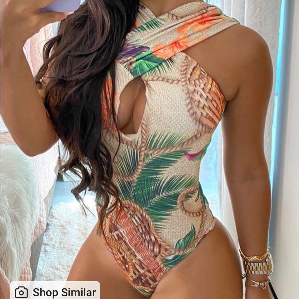 Halter Cutout Front Tropical Print one piece Swimsuit